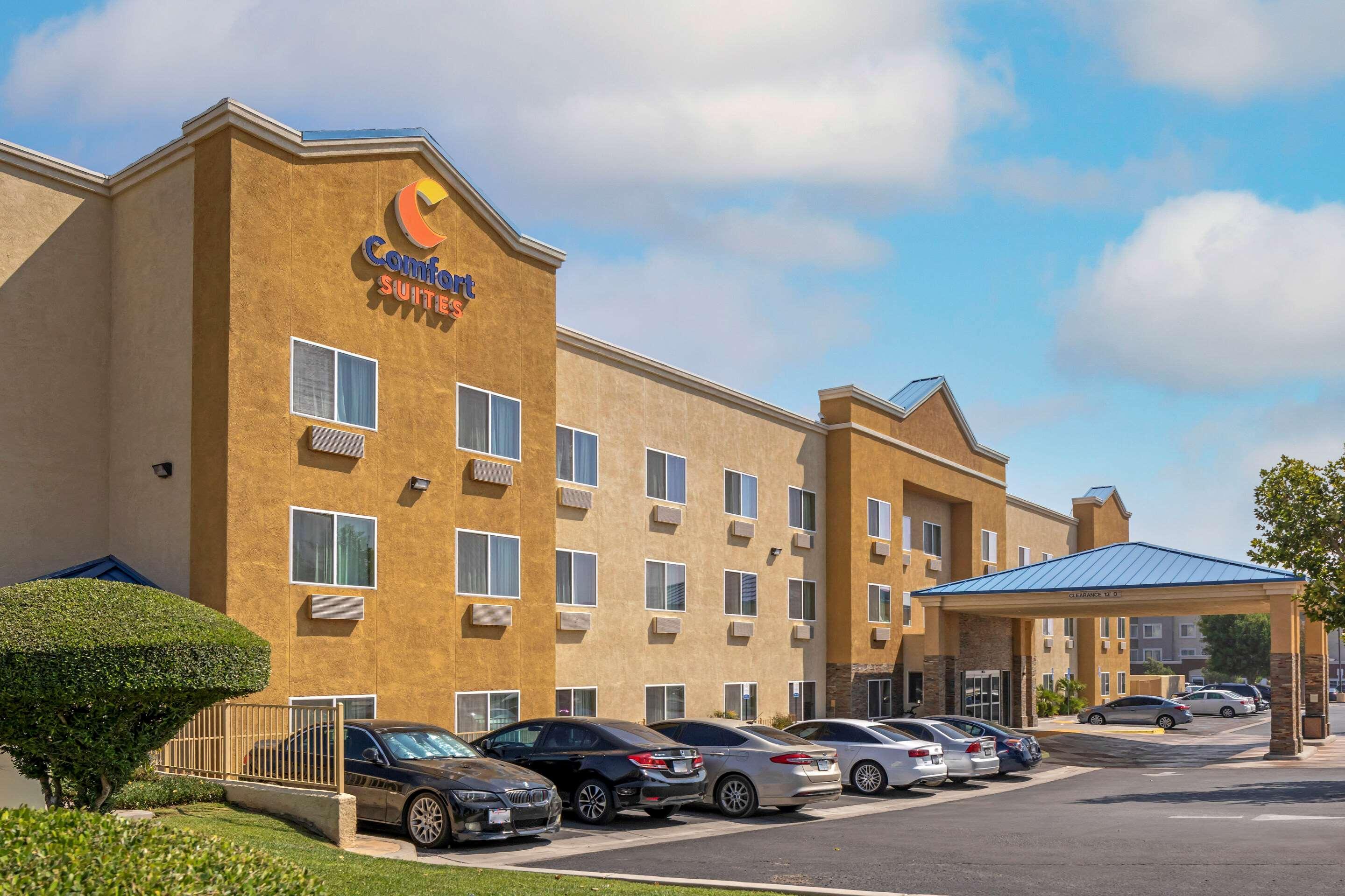 Comfort Suites Victorville-Hesperia Exterior photo