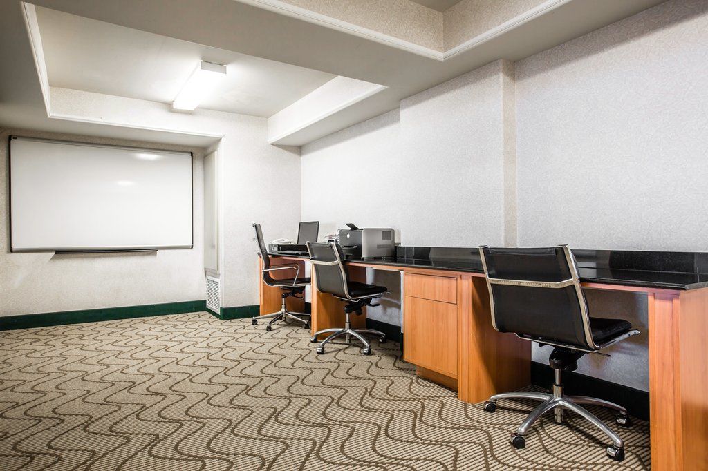 Comfort Suites Victorville-Hesperia Exterior photo